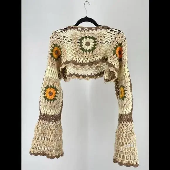 Vintage Crocheted Bell Sleeve Crop Top - Picture 3 of 5